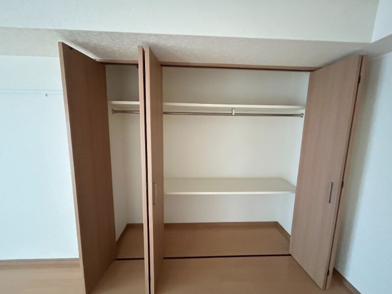 物件内観写真12　(別号室)