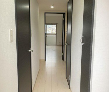 物件内観写真2　(別号室)