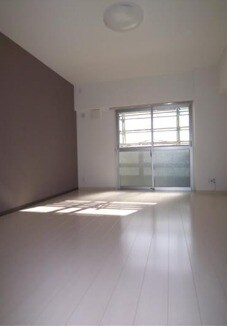 物件内観写真3　(別号室)