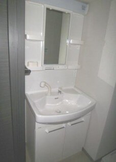 物件内観写真9　(別号室)