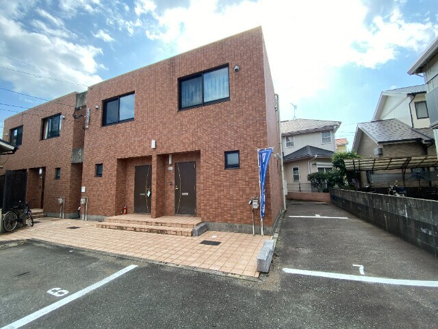 物件外観写真1　(外観)