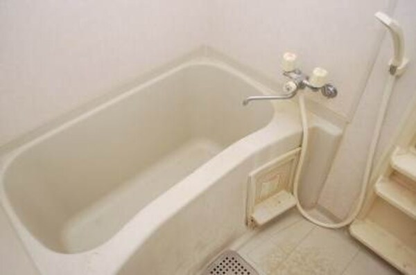 バス／シャワールーム等(別号数写真)