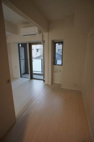 物件内観写真8　(別号室)