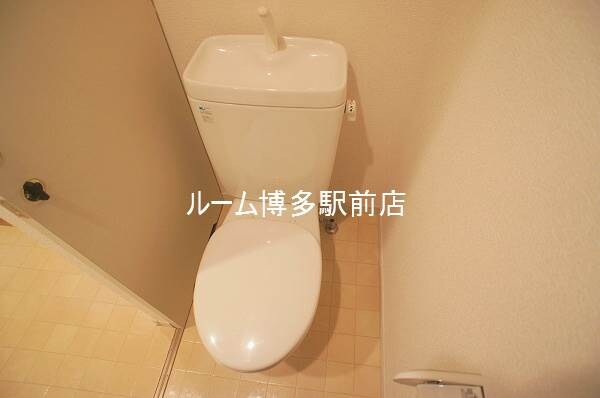 トイレ(別号室)