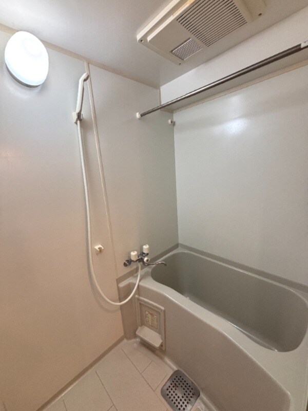 物件内観写真10　(同型イメージ)