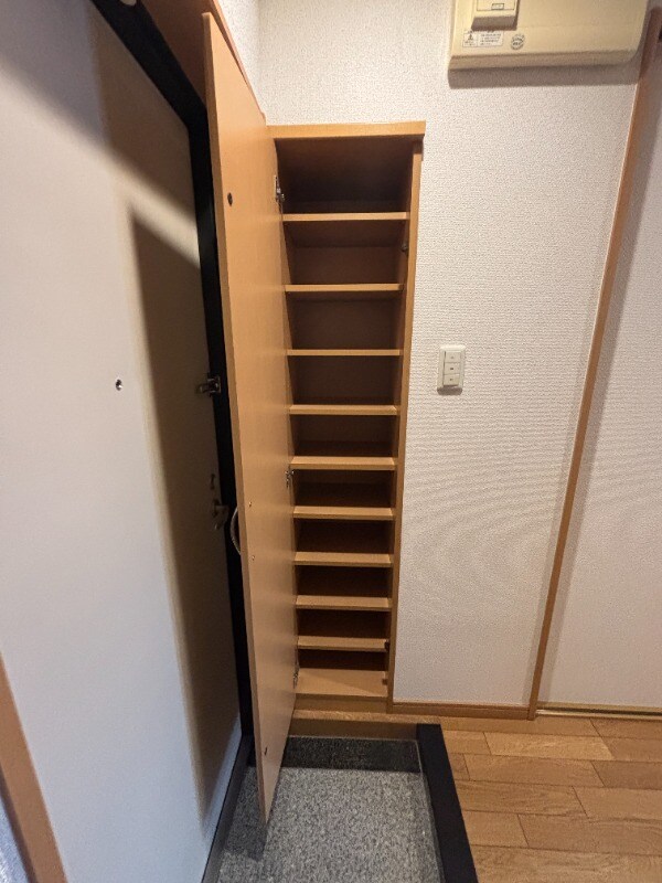 物件内観写真16　(シューズボックス)