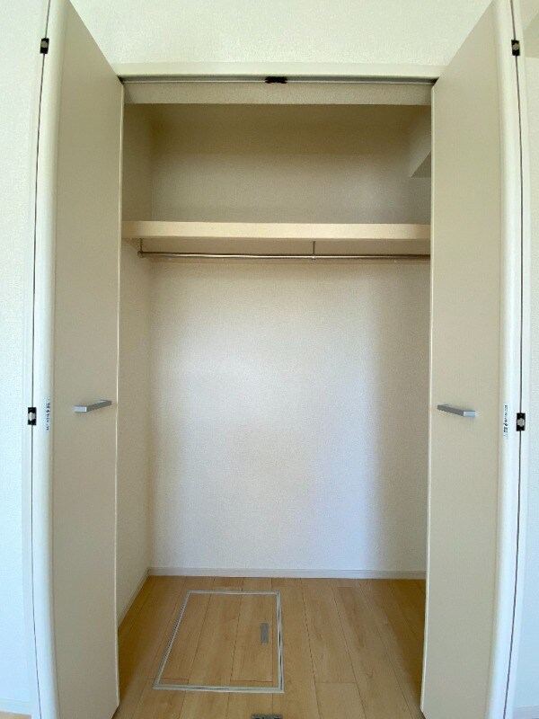 物件内観写真9　(同型イメージ)