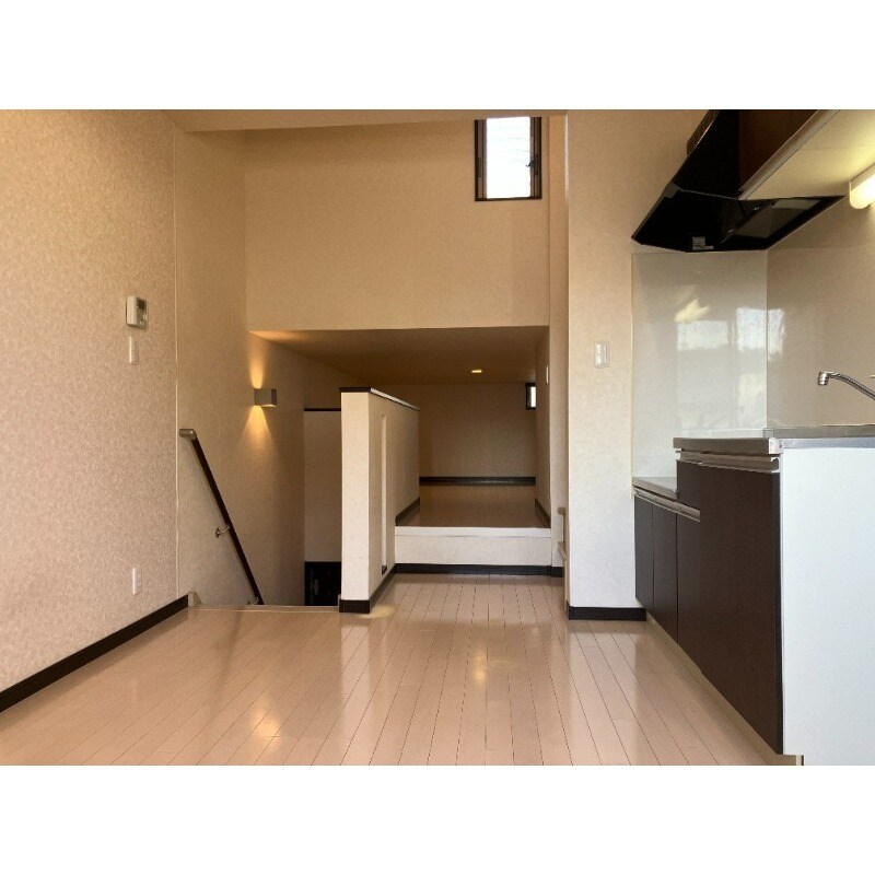 物件内観写真3　(別号室イメージ)