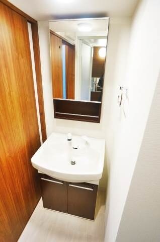 物件内観写真3　(別号室)