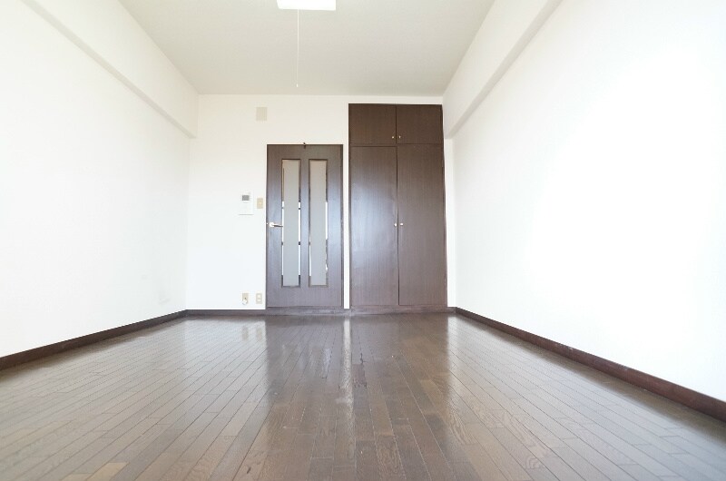 物件内観写真4　(別号室)