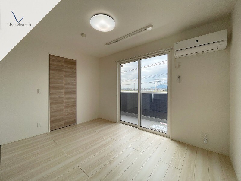 物件内観写真3　(同型イメージ)