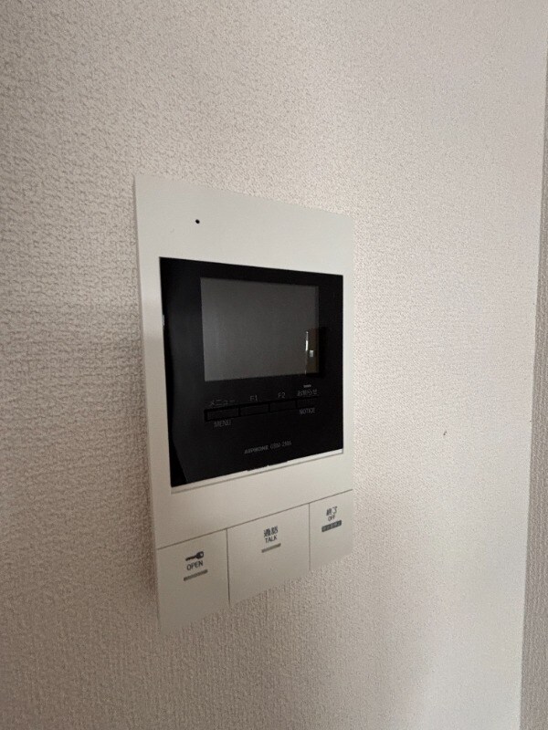 物件内観写真13　(TVモニター付きインターホン)