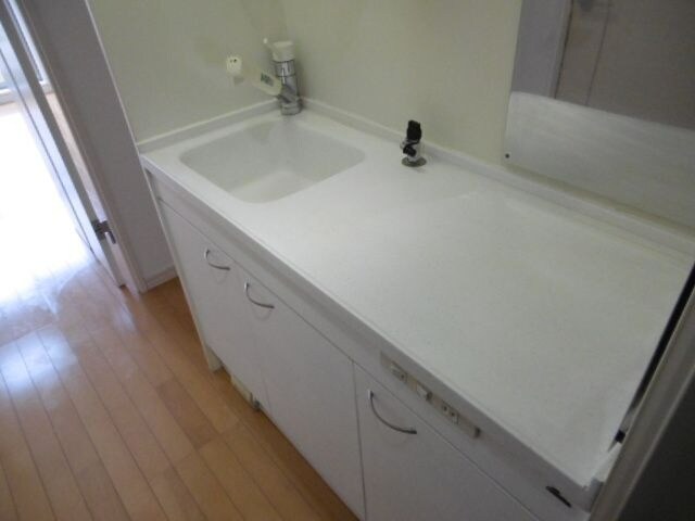 物件内観写真4　(別号室イメージ)