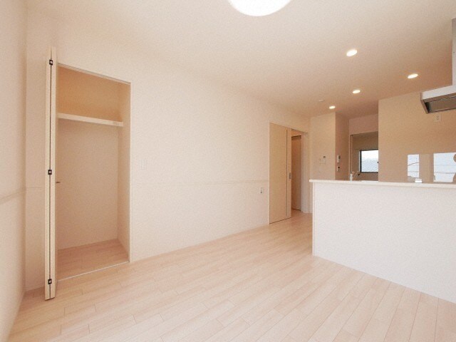 物件内観写真3　(別号室イメージ)