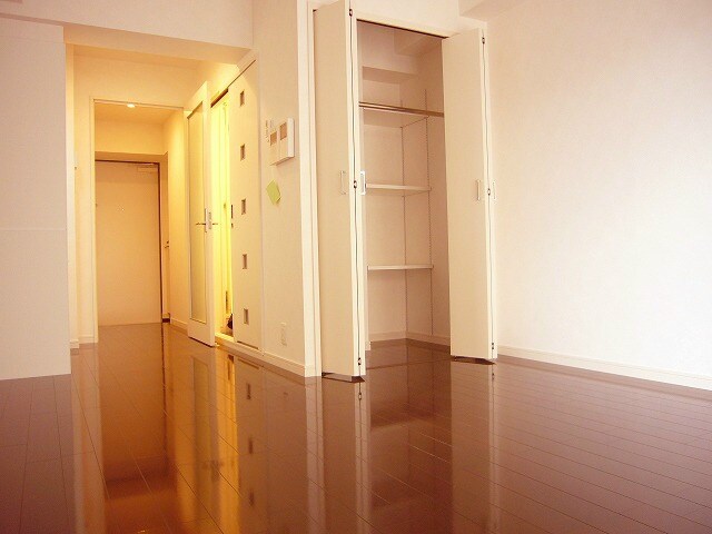 物件内観写真3　(別号室)