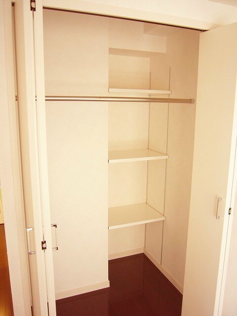 物件内観写真8　(別号室)