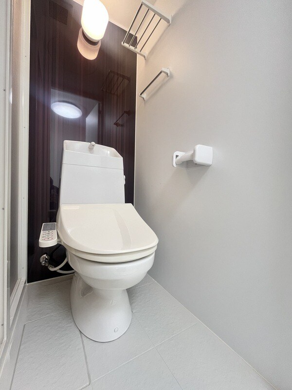 トイレ(別号室)