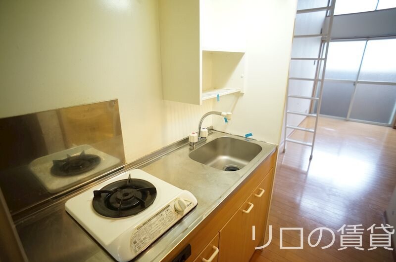 物件内観写真2　(別号室)