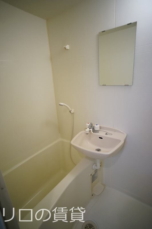 物件内観写真9　(別号室)