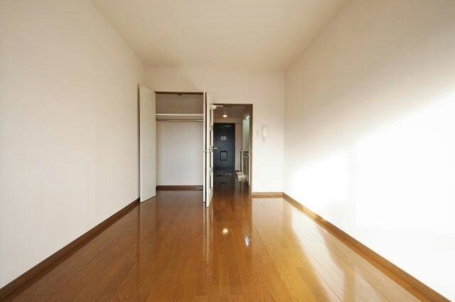 物件内観写真6　(別号室)