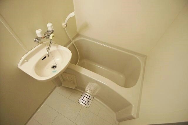 物件内観写真7　(別号室)