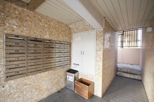 物件内観写真12　(別号室)