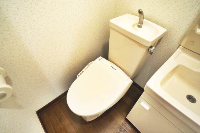 物件内観写真3　(別号室)