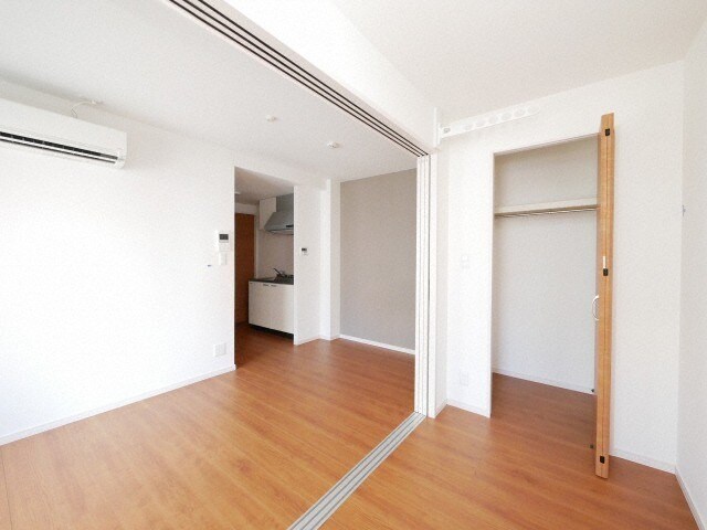 物件内観写真3　(別号室イメージ)