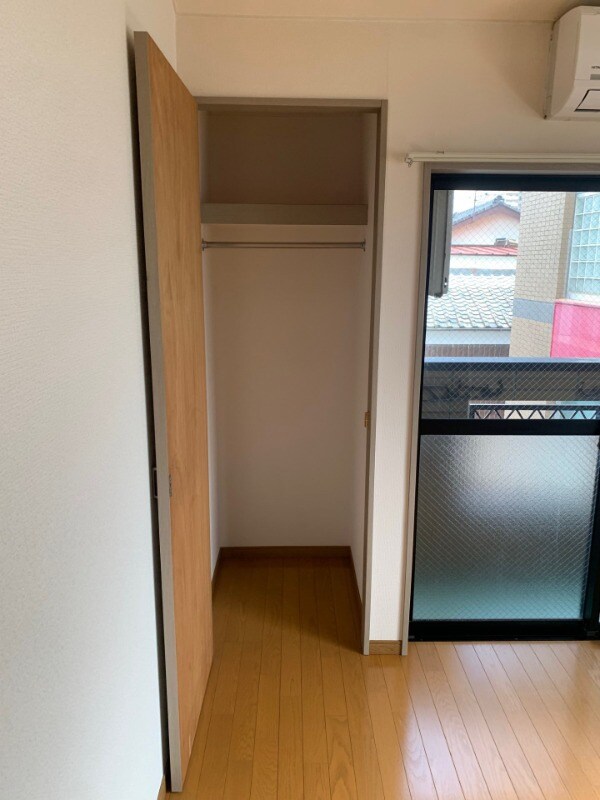 物件内観写真8　(別号室)