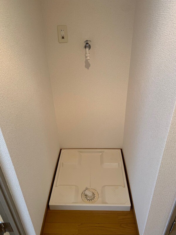 物件内観写真11　(別号室)