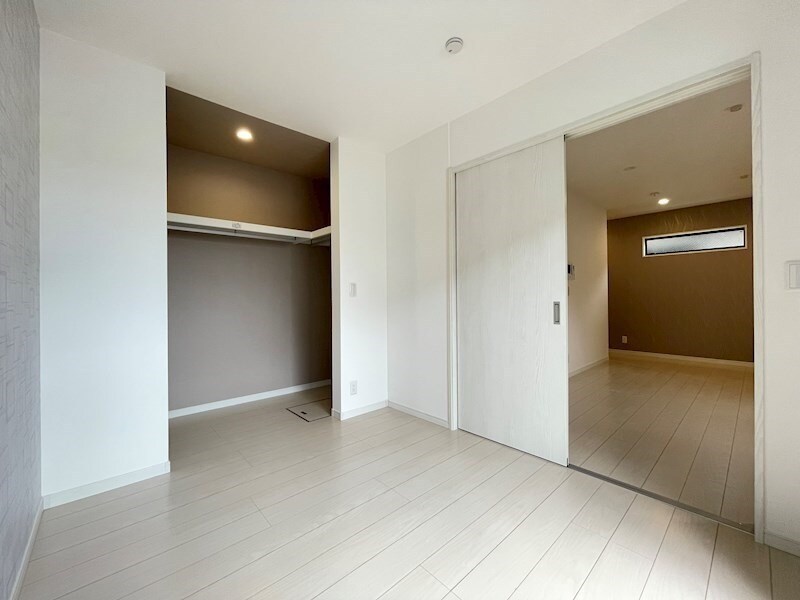 物件内観写真5　(同型タイプ)