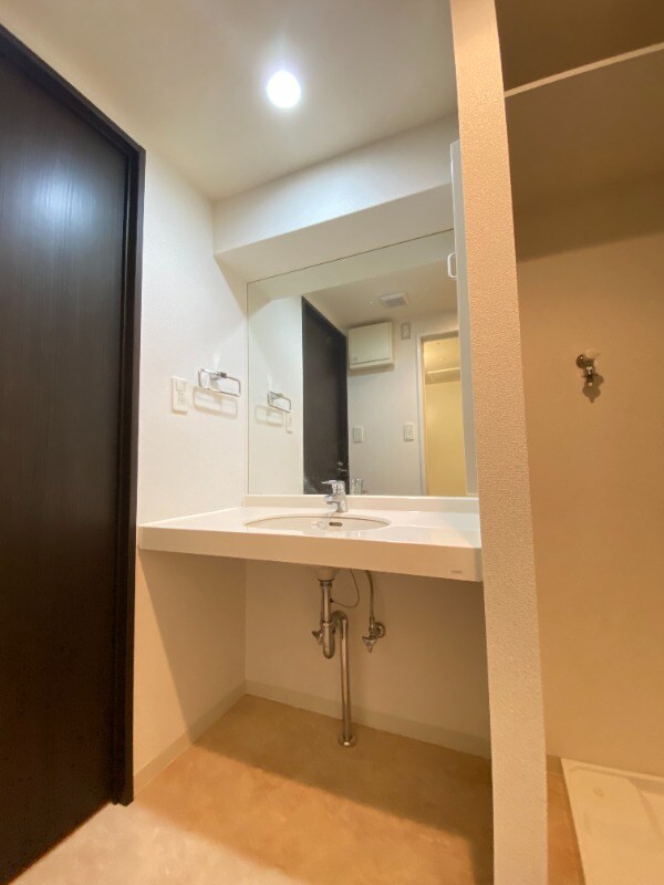 物件内観写真11　(同型イメージ)