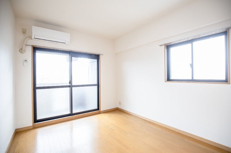 物件内観写真3　(別号室)