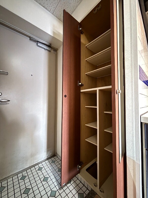 物件内観写真16　(505号室　写真)