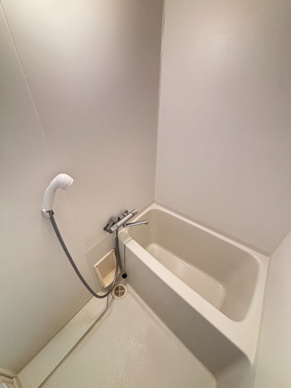 物件内観写真8　(305号室　写真)