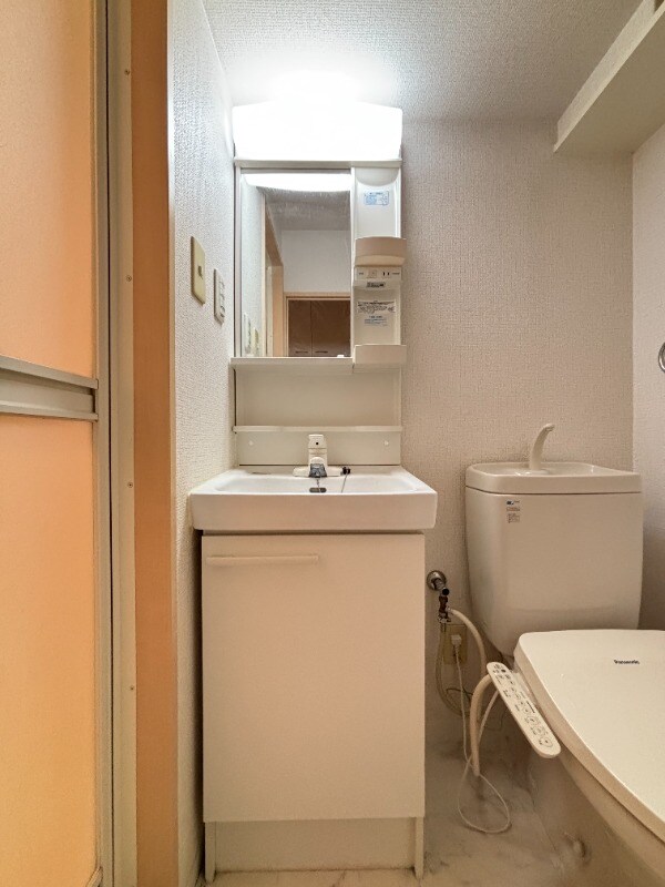 物件内観写真10　(305号室　写真)