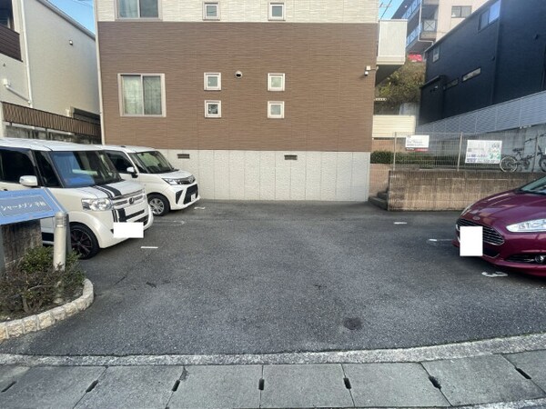 駐車場(駐車場)