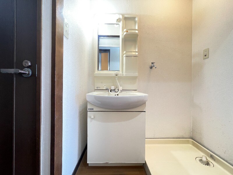 物件内観写真10　(別号室)