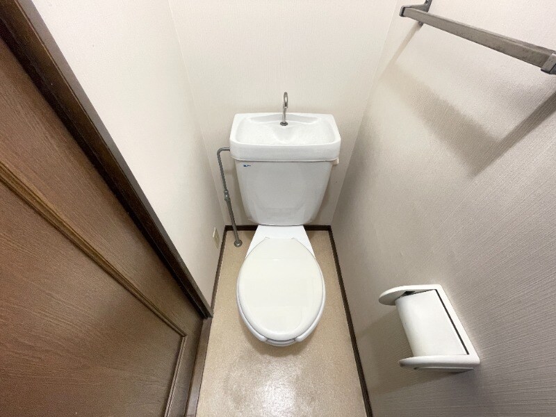 物件内観写真11　(別号室)