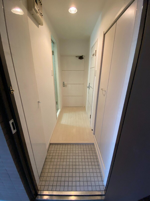 物件内観写真2　(別号室)