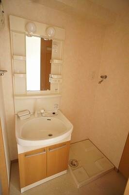 物件内観写真13　(別号室)