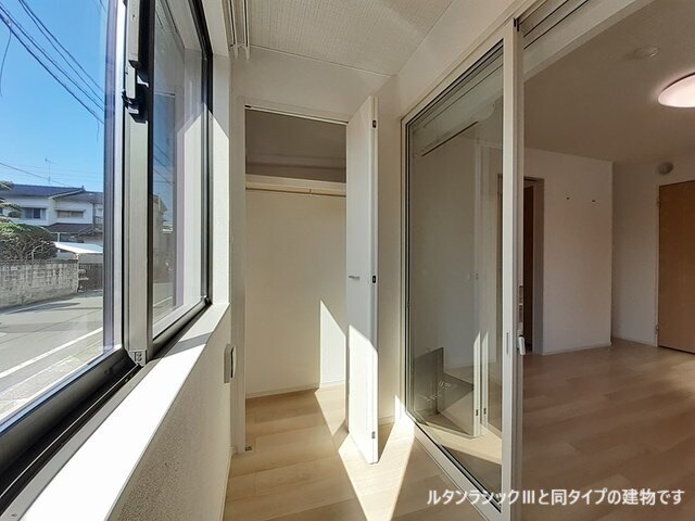 物件内観写真7　(同型イメージ)