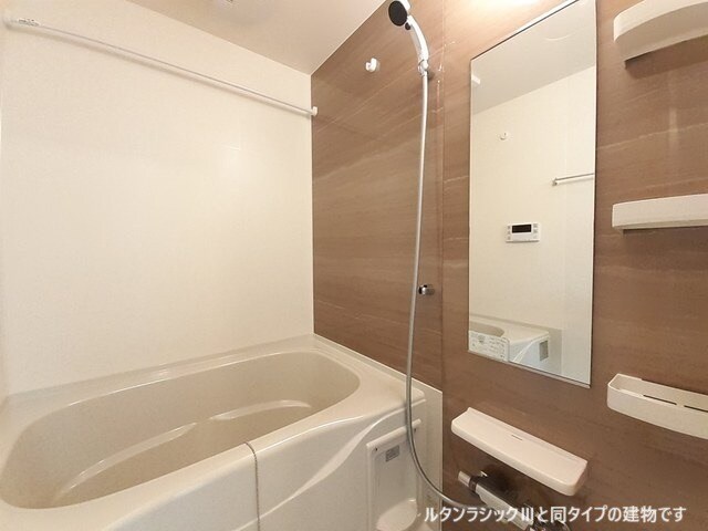 物件内観写真6　(同型イメージ)