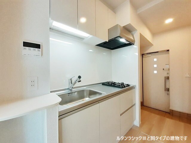 物件内観写真2　(同型イメージ)