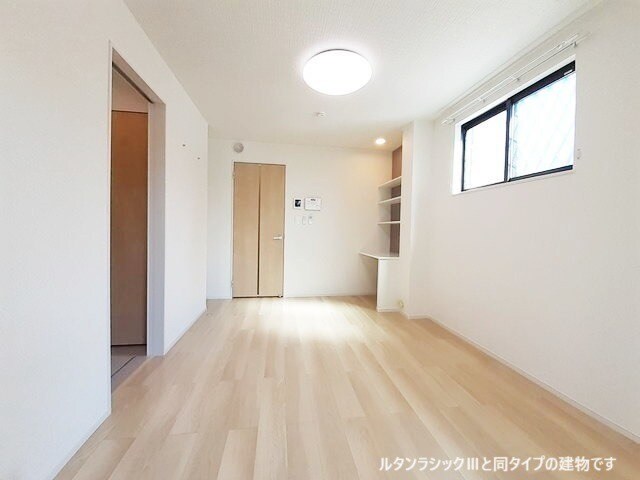 物件内観写真3　(同型イメージ)