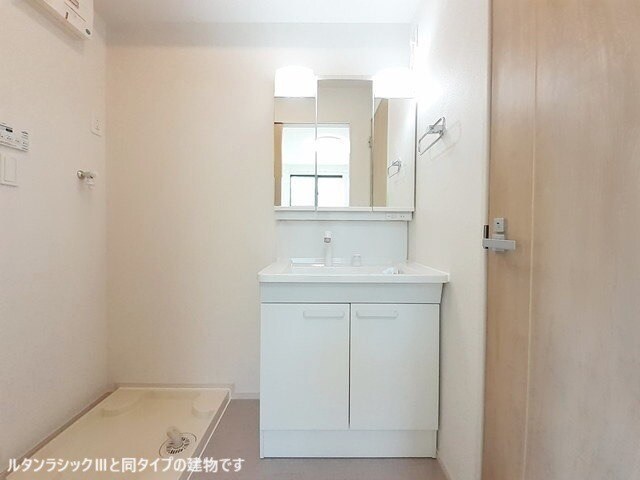 物件内観写真9　(同型イメージ)