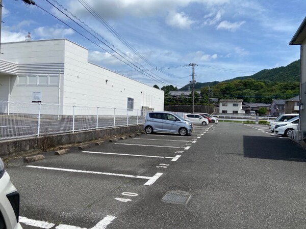 駐車場(駐車場)