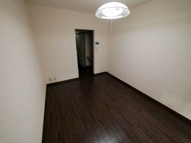 物件内観写真4　(別号室)