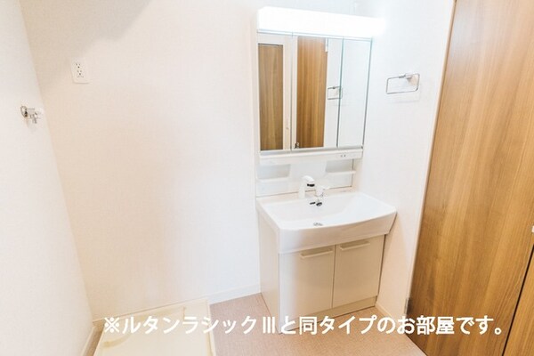 洗面所(同型イメージ)