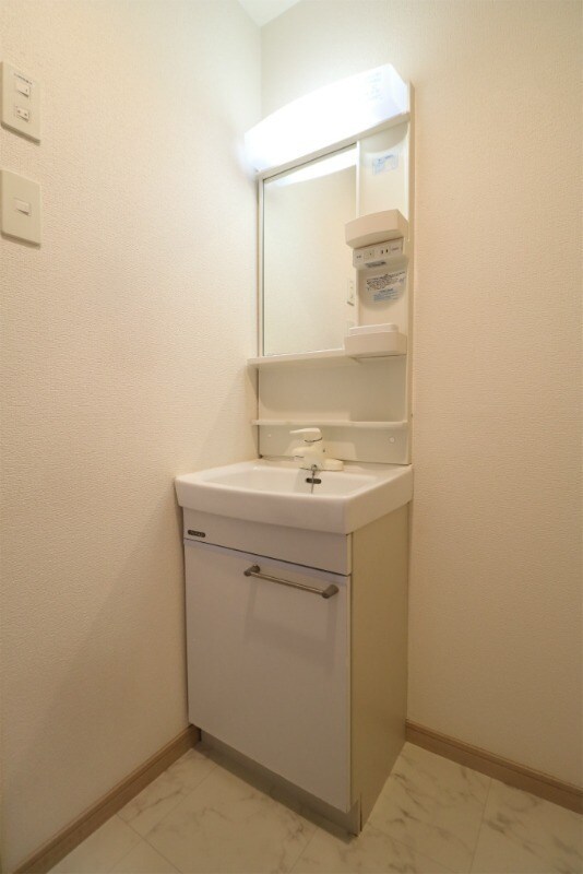 物件内観写真11　(別号室)